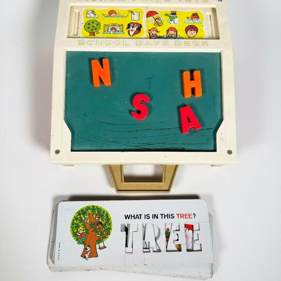 Vintage Fisher Price 'School Days' Toy - Picture 2 of 6